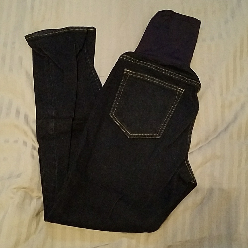 Gap maternity jeans size 26 girlfriend skinny